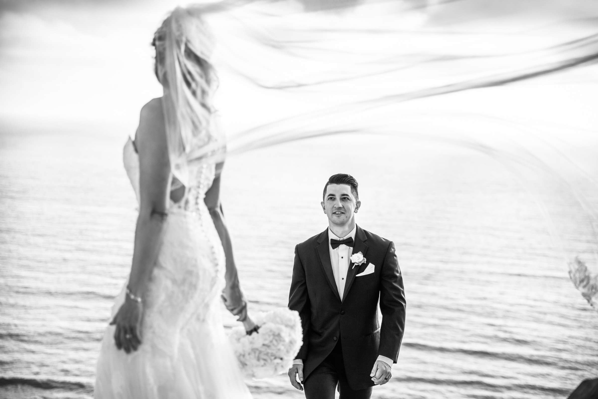 Black and White photo at Hilton La Jolla Torrey Pines Wedding coordinated by I Do Weddings, Riana and Carlos Wedding Photo #559908 by True Photography