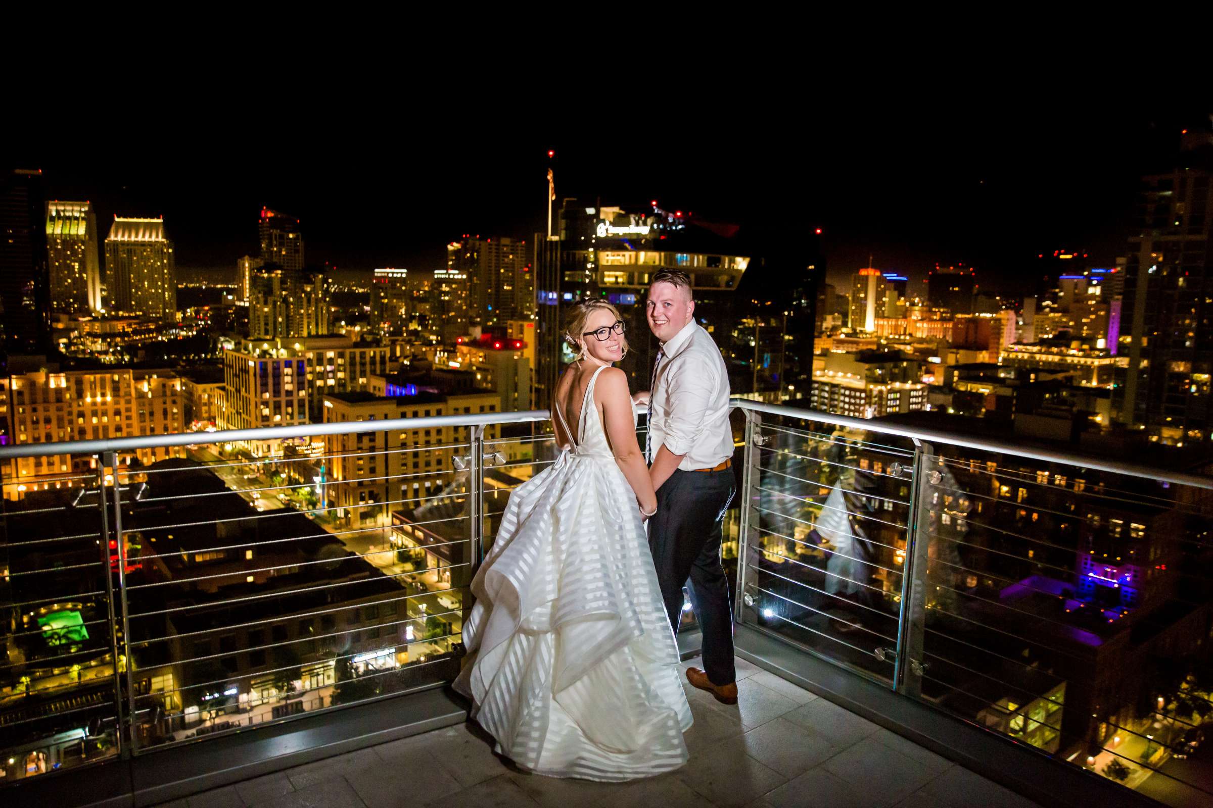 Ultimate Skybox Wedding coordinated by Creative Affairs Inc, Kelly and Brandon Wedding Photo #174 by True Photography