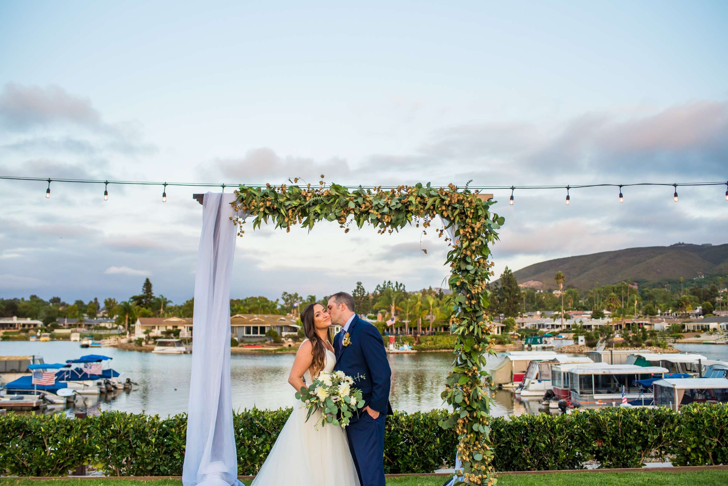 Lakehouse Hotel and Resort Wedding coordinated by The Best Wedding For You, Erika and Scott Wedding Photo #15 by True Photography