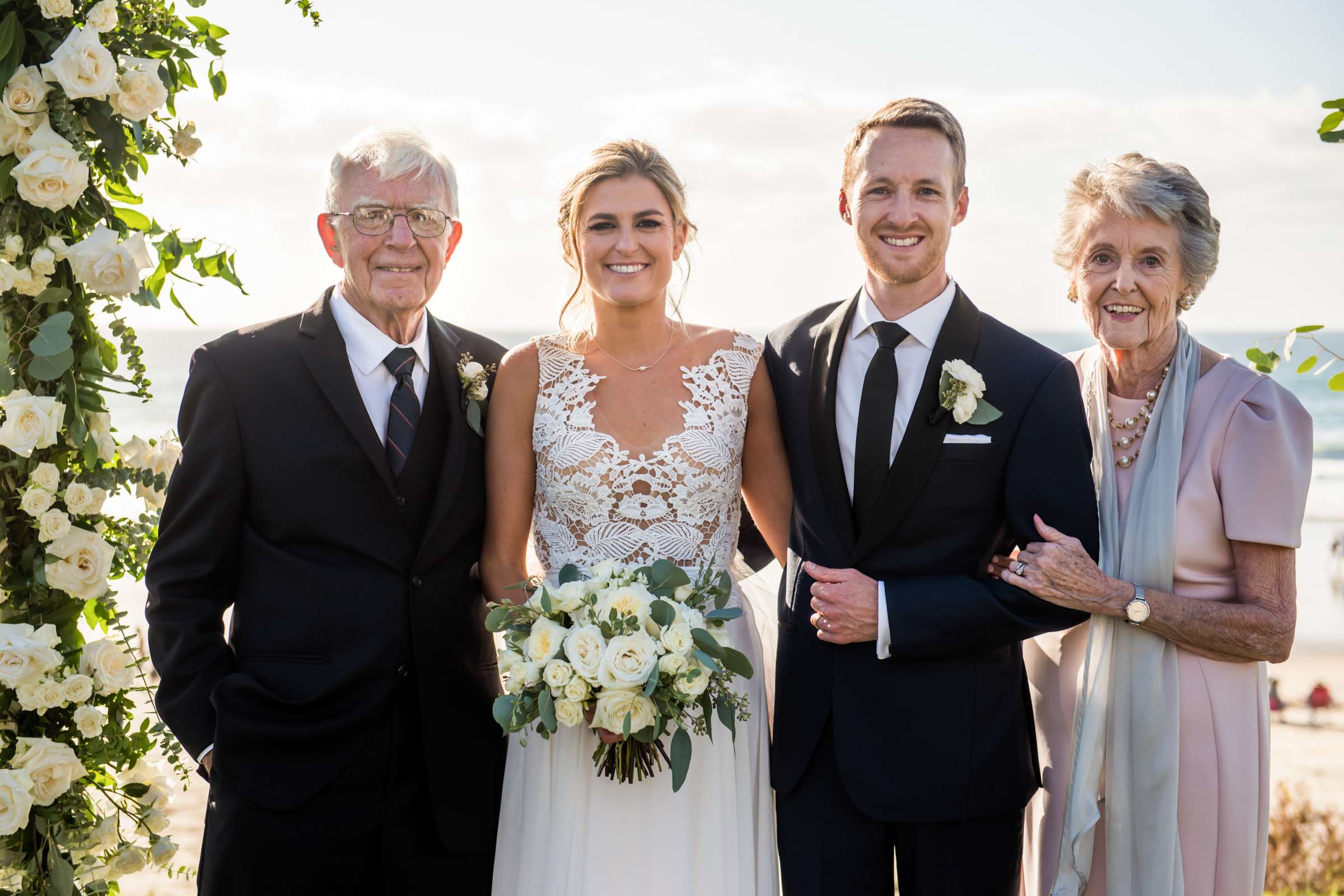 Scripps Seaside Forum Wedding coordinated by First Comes Love Weddings & Events, Kiley and Robert Wedding Photo #580338 by True Photography