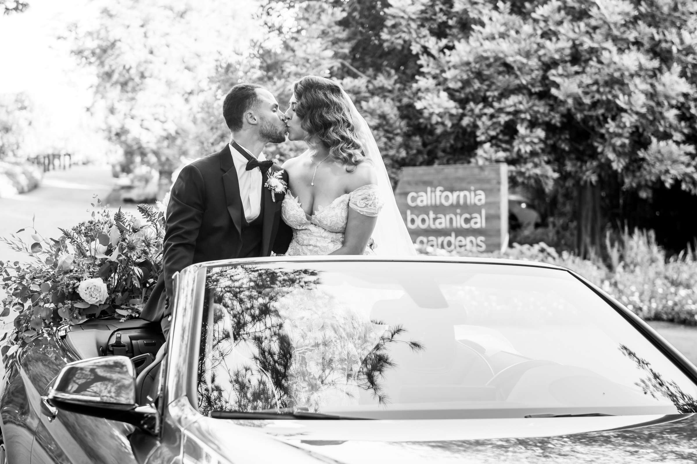 Ethereal Gardens Wedding, Camille and Jose Wedding Photo #582407 by True Photography