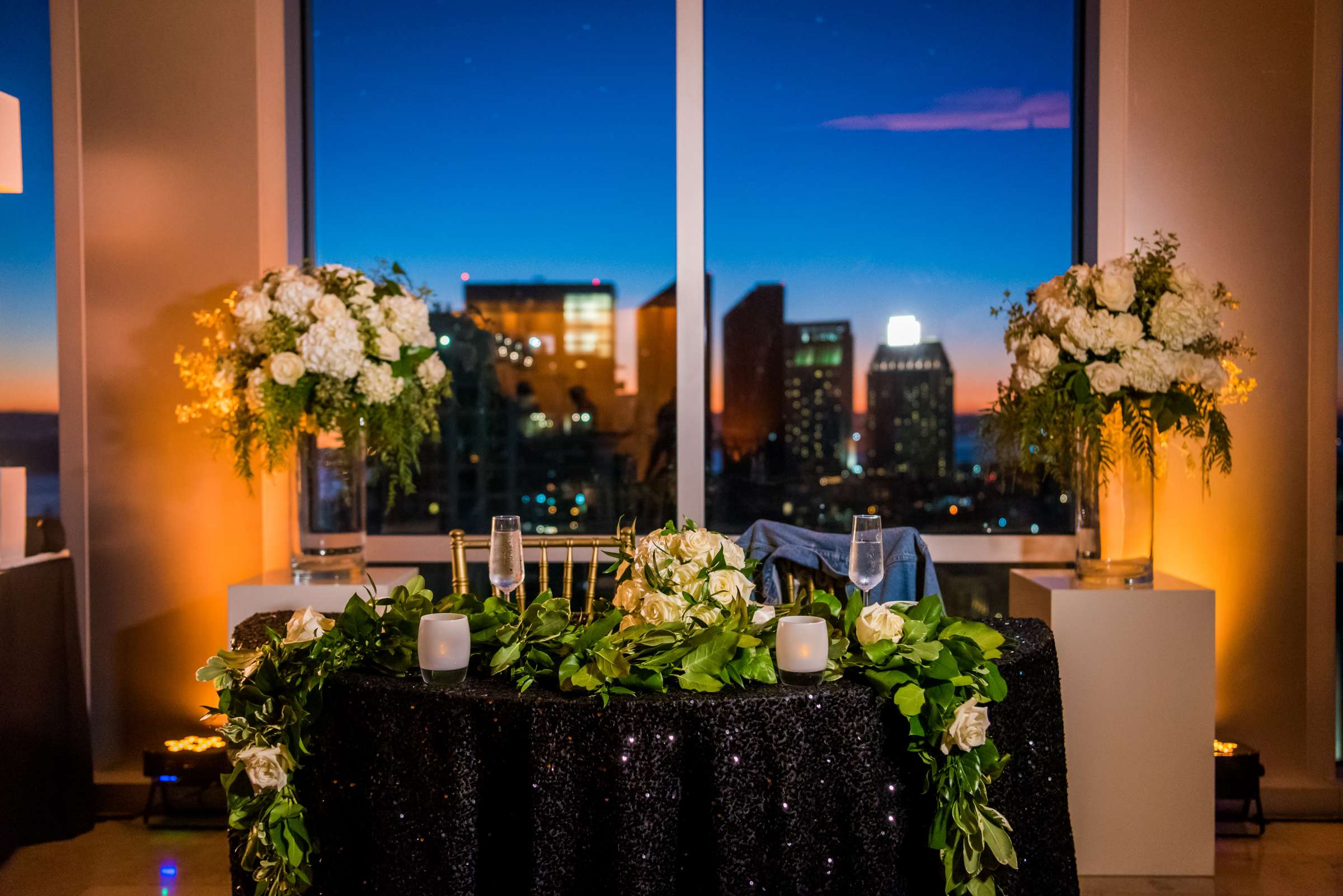 The Ultimate Skybox Wedding, Ellie and Elliott Wedding Photo #13 by True Photography