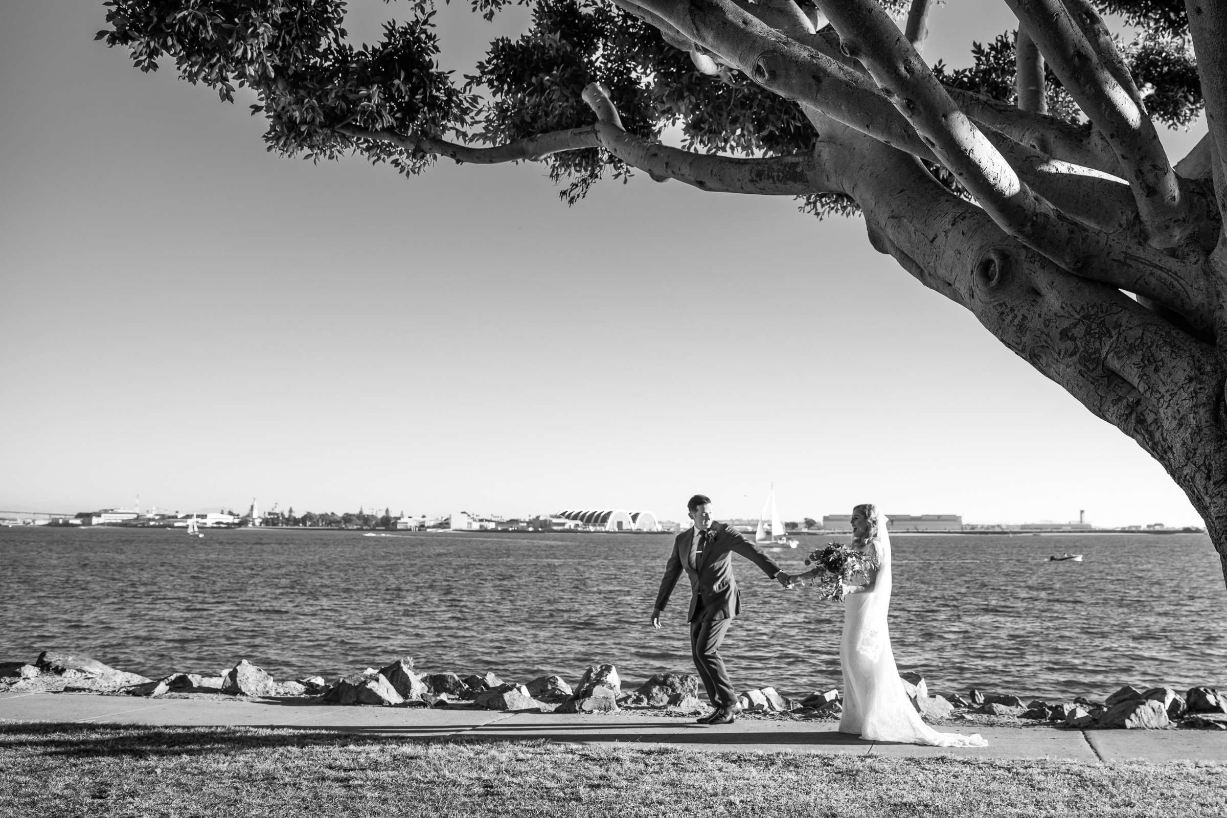 Harbor View Loft Wedding, Kelley and Aaron Wedding Photo #20 by True Photography