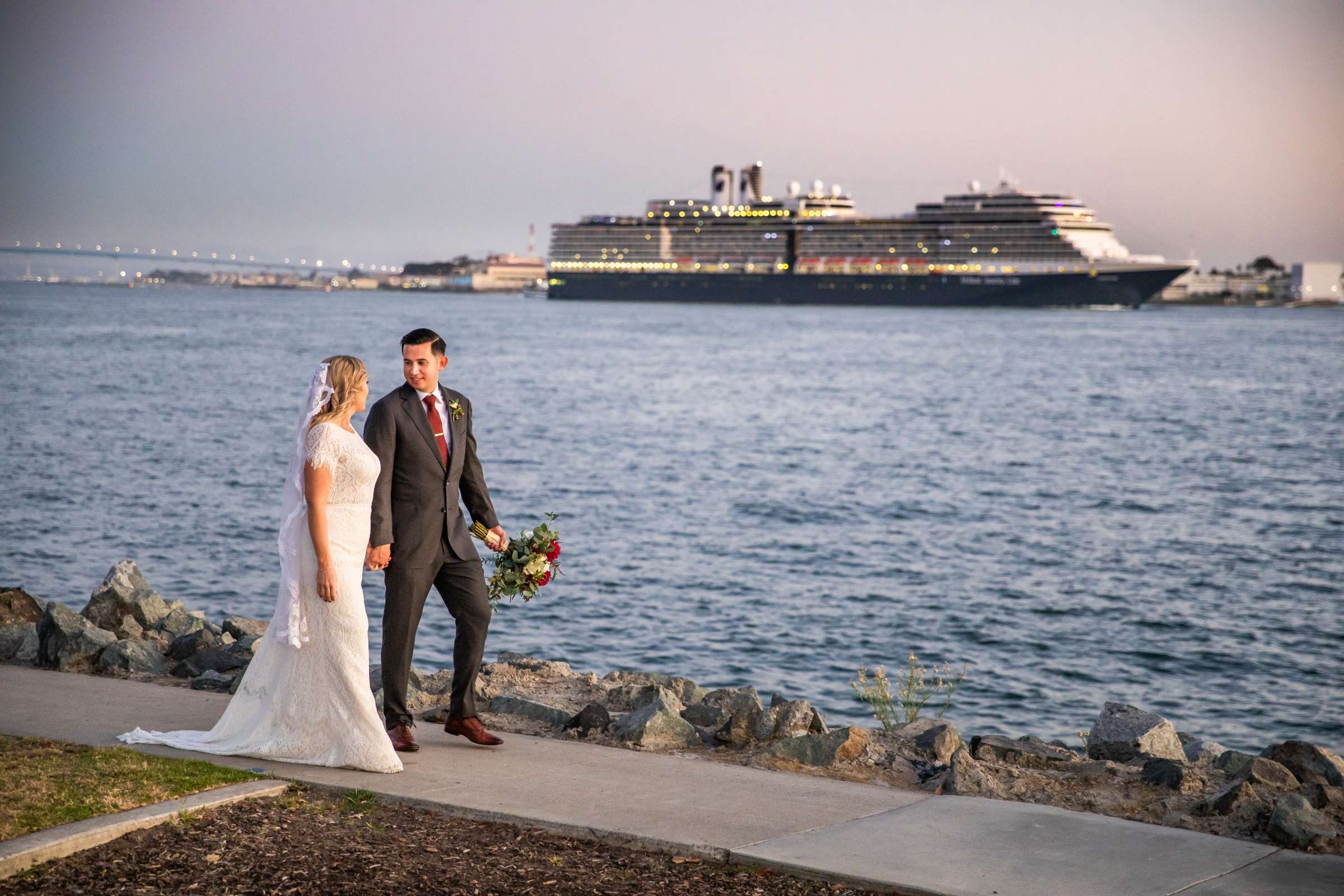 Harbor View Loft Wedding, Kelley and Aaron Wedding Photo #22 by True Photography