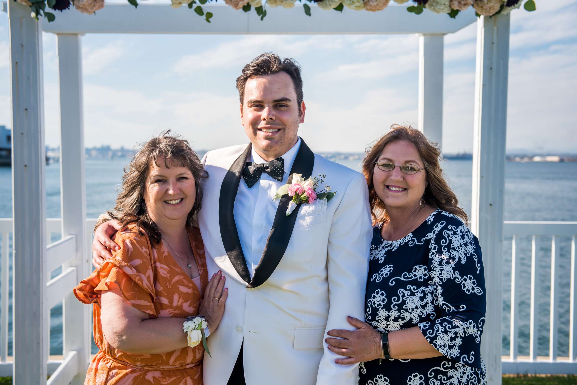 Coronado Cays Yacht Club Wedding coordinated by Selina Rose Weddings & Events, Jessica and Brandon Wedding Photo #606437 by True Photography