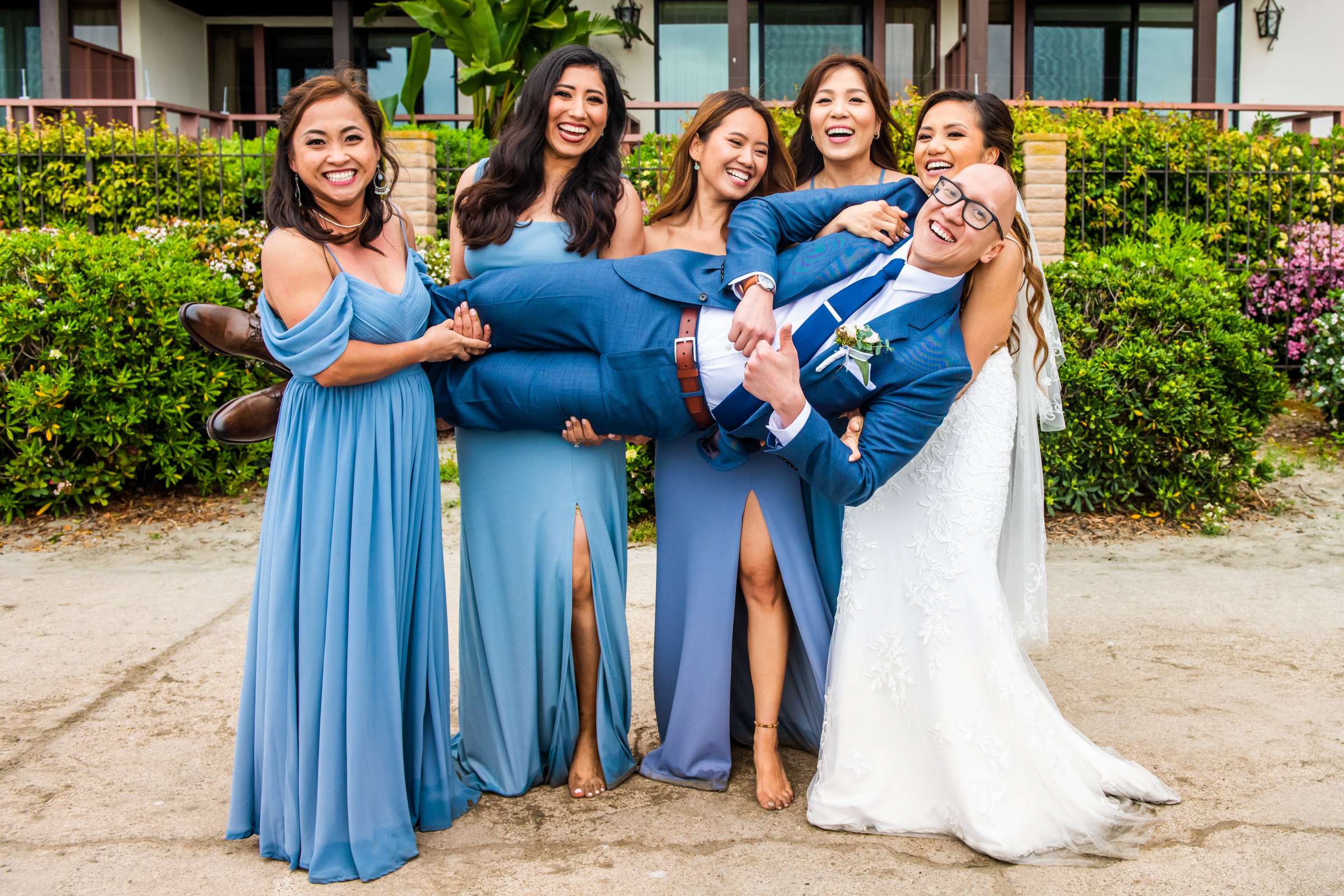 La Jolla Shores Hotel Wedding, Kim and Evan Wedding Photo #19 by True Photography