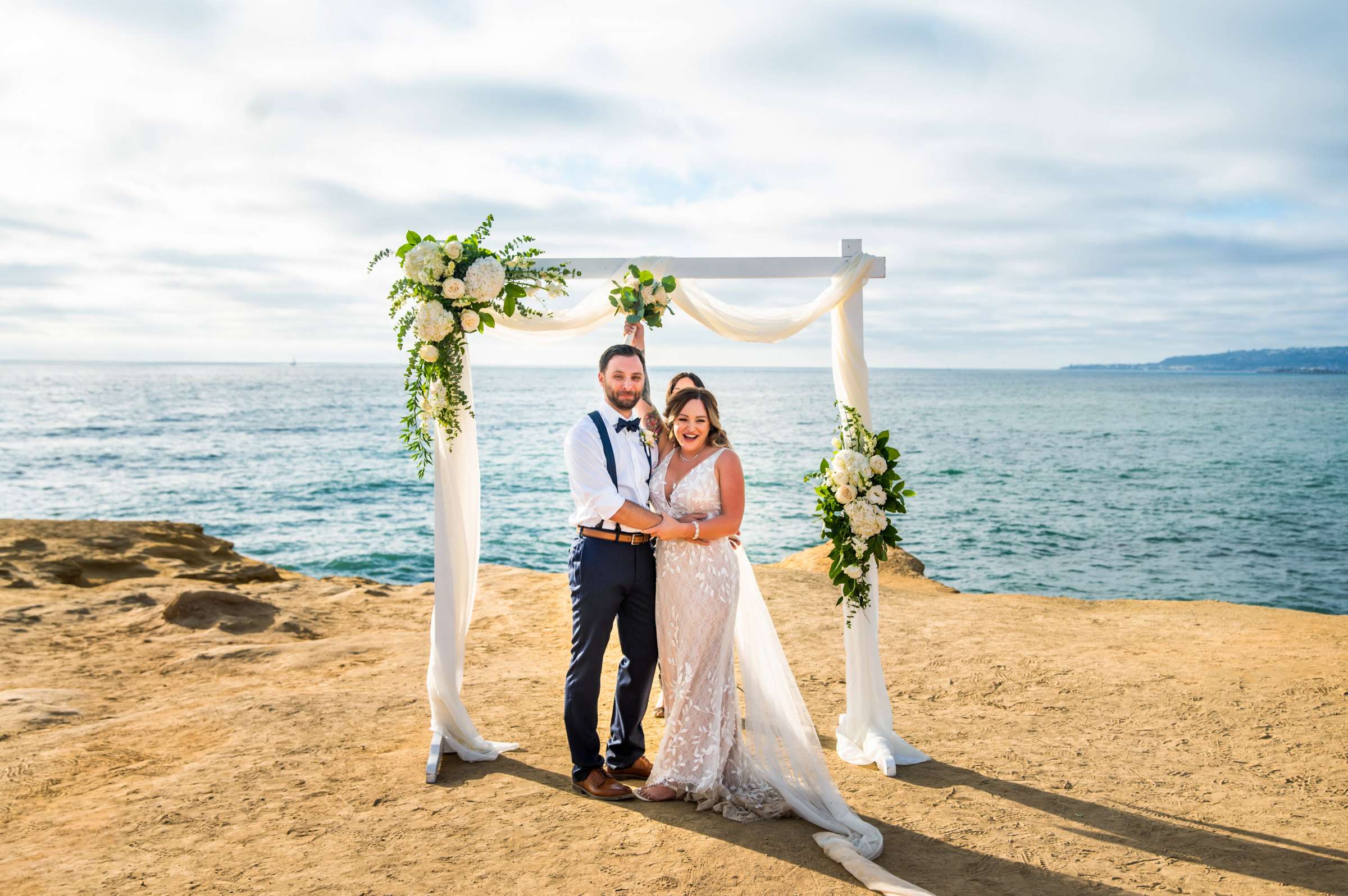 Sunset Cliffs Wedding, Jacqlyn and Michael Wedding Photo #33 by True Photography