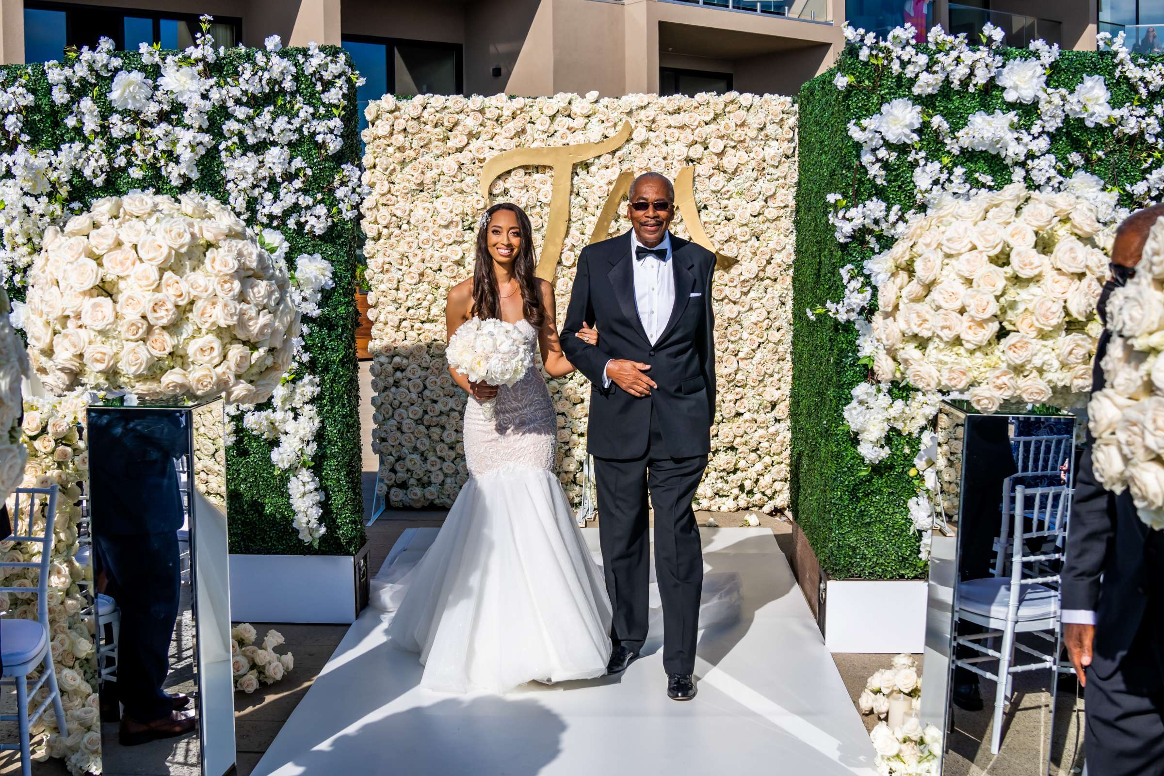 Alila Marea Beach Resort Encinitas Wedding coordinated by Lavish Weddings, T & M Wedding Photo #20 by True Photography