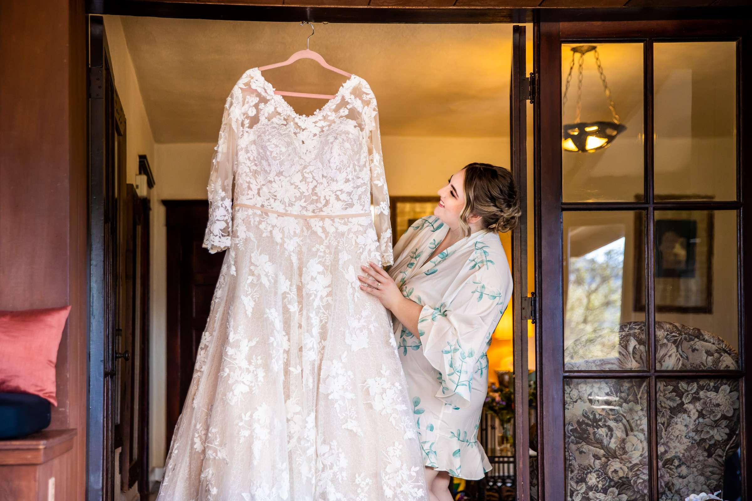 Mt Woodson Castle Wedding coordinated by Personal Touch Dining, Courtney and Aly Wedding Photo #4 by True Photography