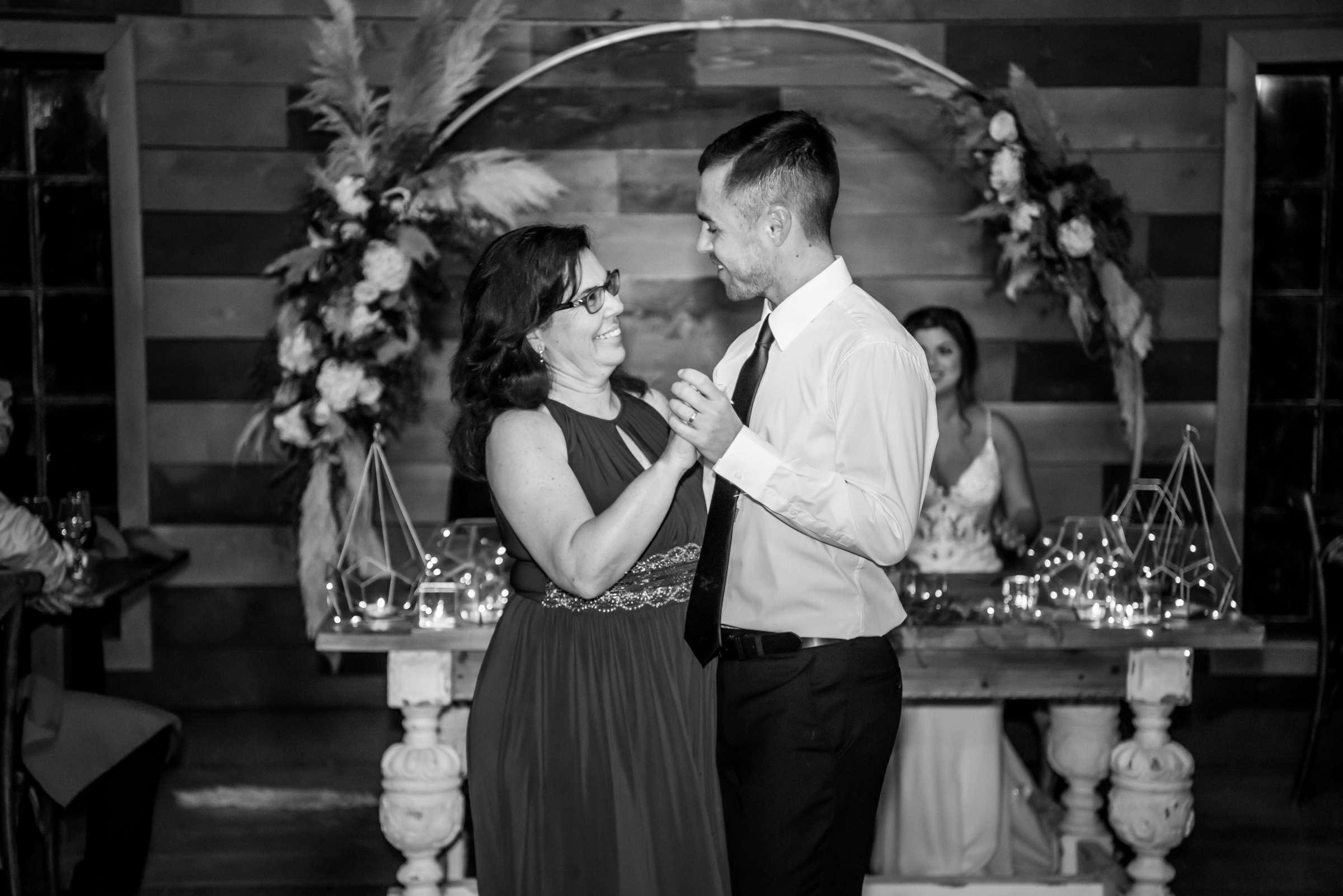 Pine Hills Lodge Wedding, Aryn and Timothy Wedding Photo #199 by True Photography