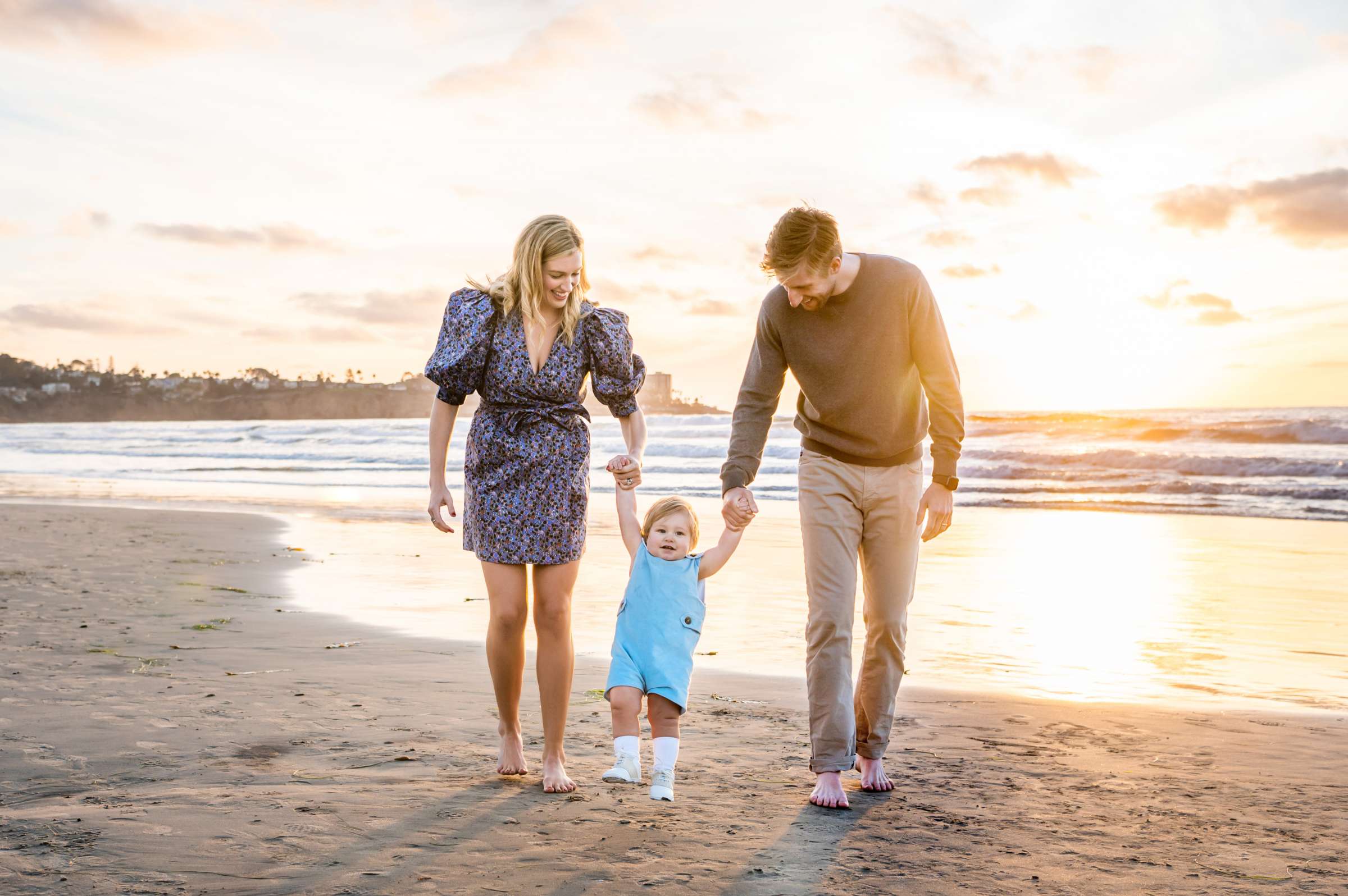 Scripps Seaside Forum Family Portraits, Margaret Magness Family Photo #12 by True Photography