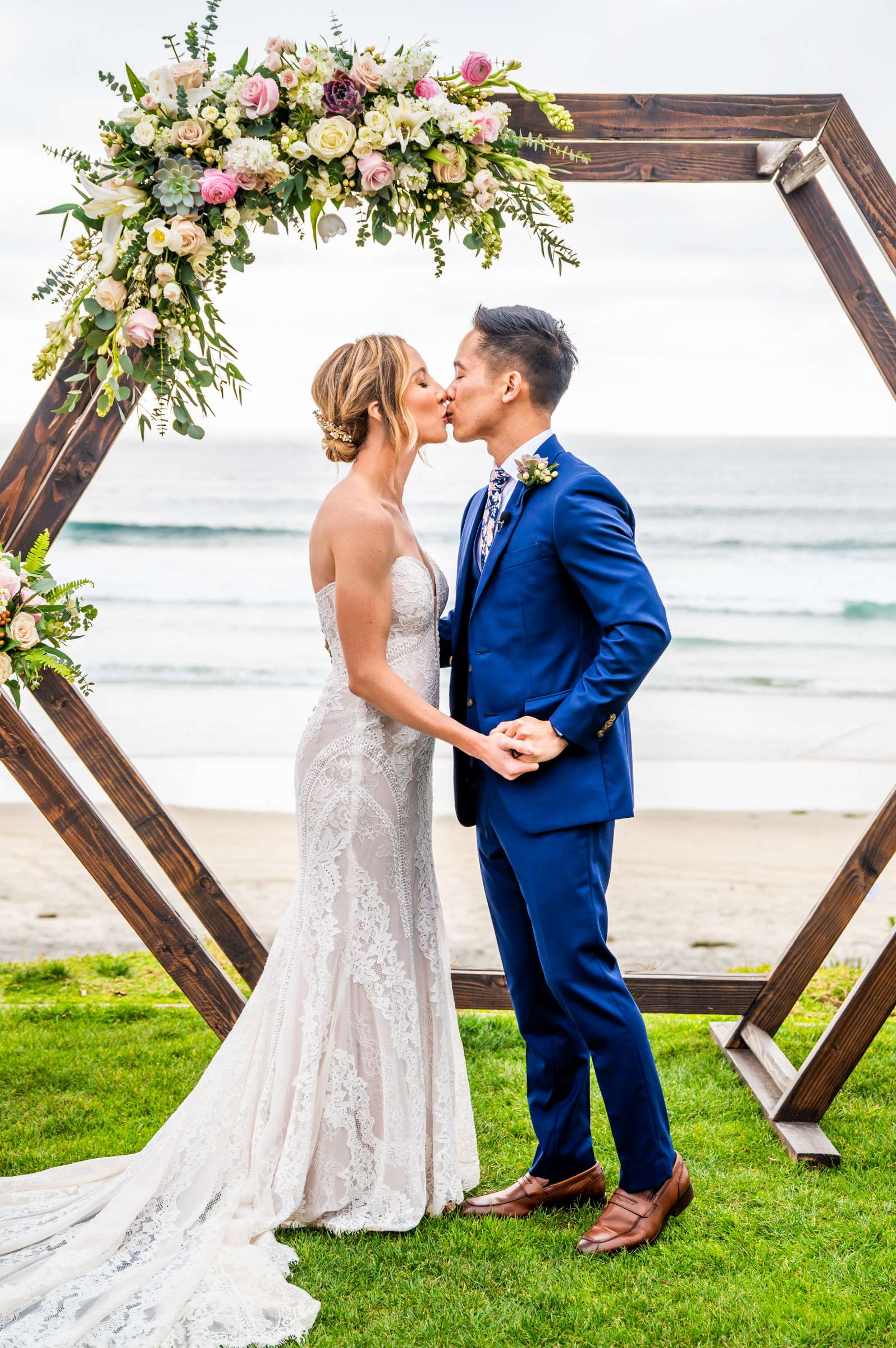 Scripps Seaside Forum Wedding, Kelsey and Ryan Wedding Photo #16 by True Photography