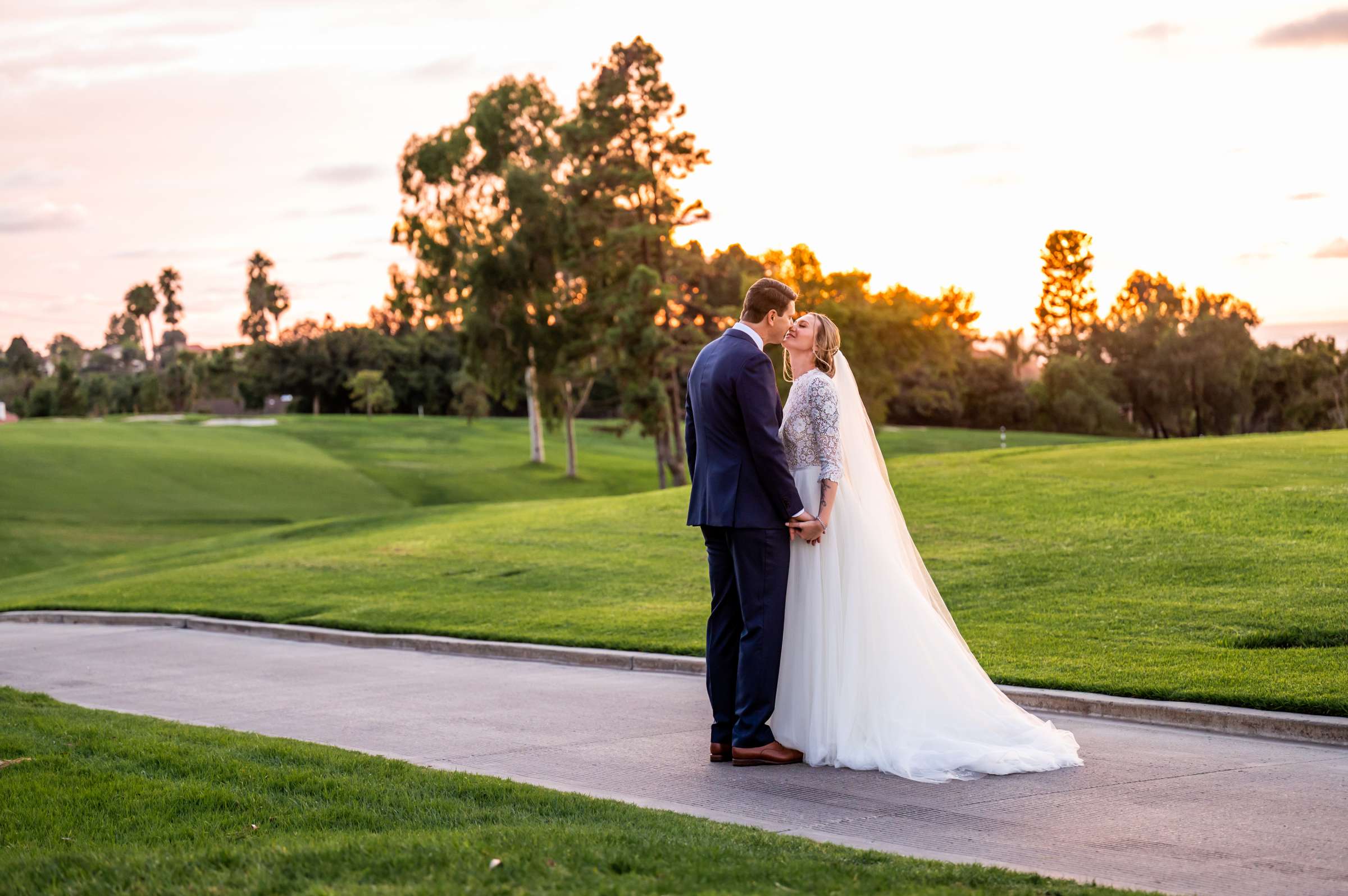 Lomas Santa Fe Country Club Wedding, Sonni and Ryan Wedding Photo #4 by True Photography