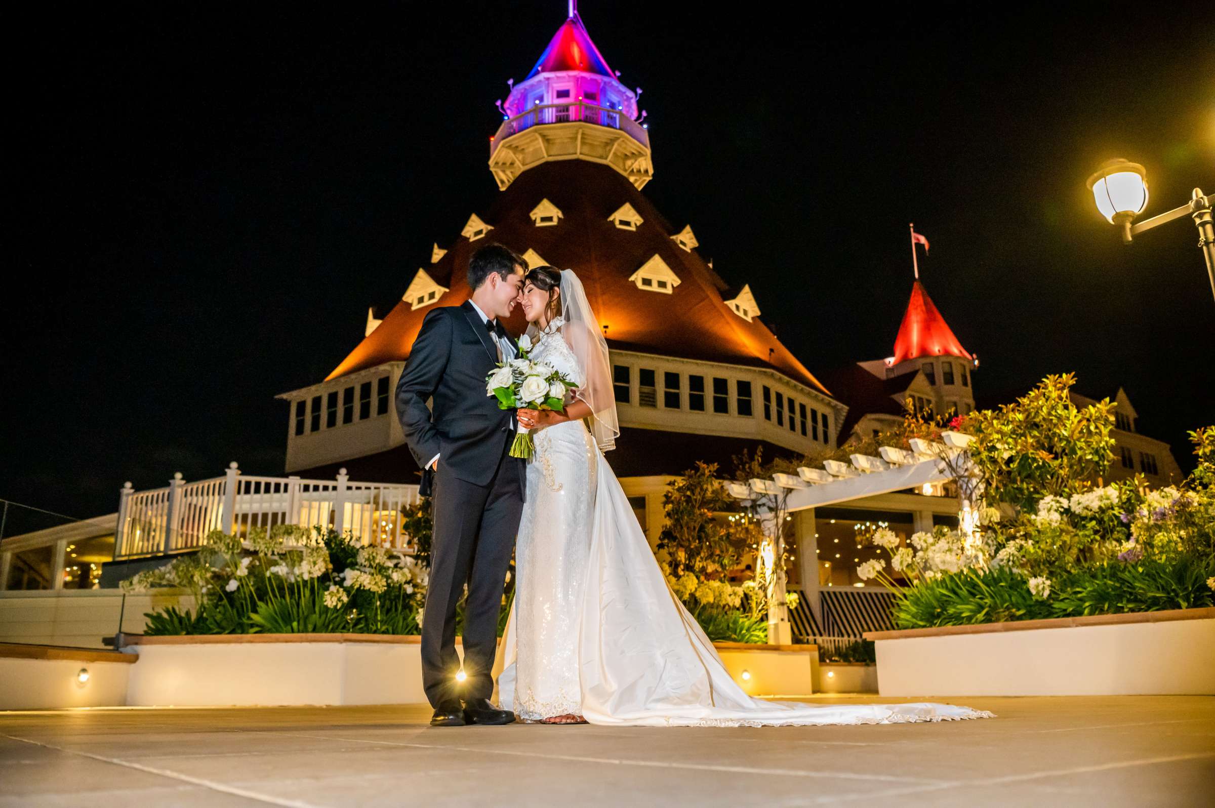 Hotel Del Coronado Wedding coordinated by Sweet Love Designs, Sabrina and Pieter Wedding Photo #700376 by True Photography