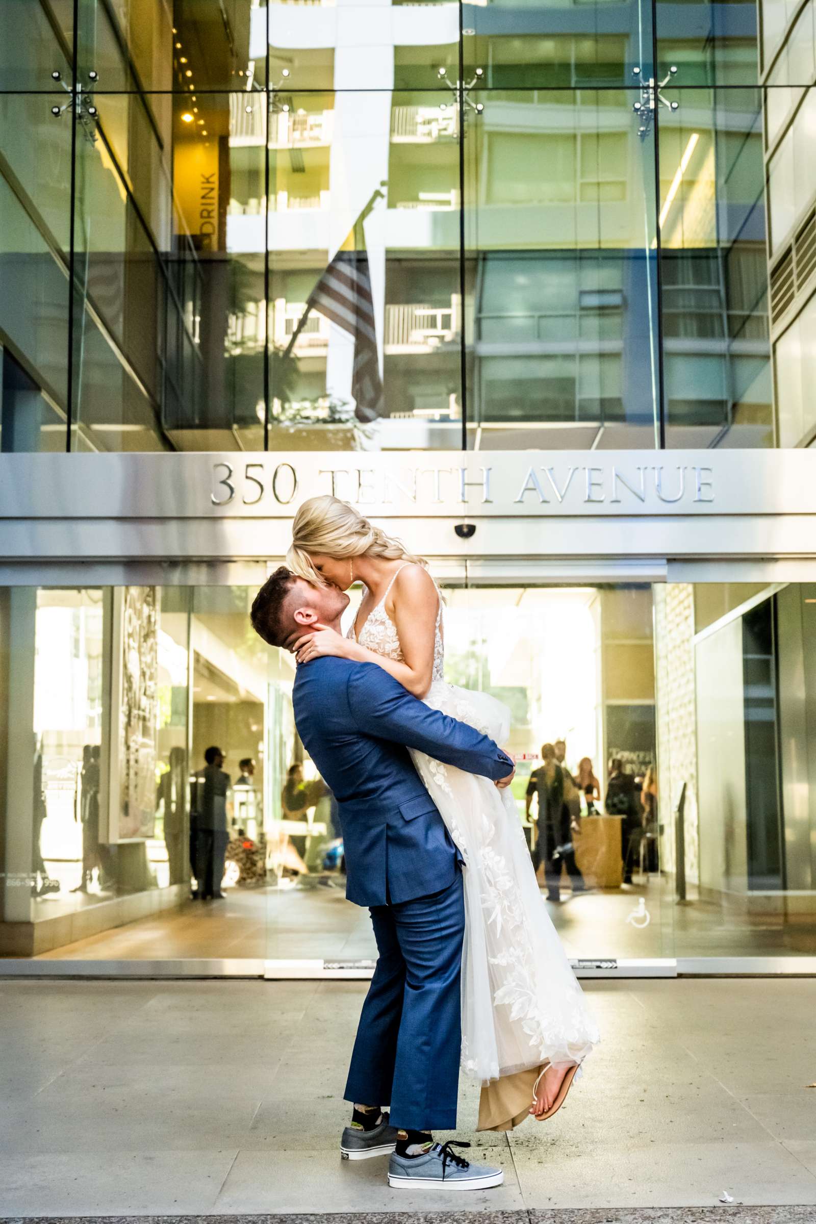 Ultimate Skybox Wedding, Kassandra and Kyle Wedding Photo #2 by True Photography