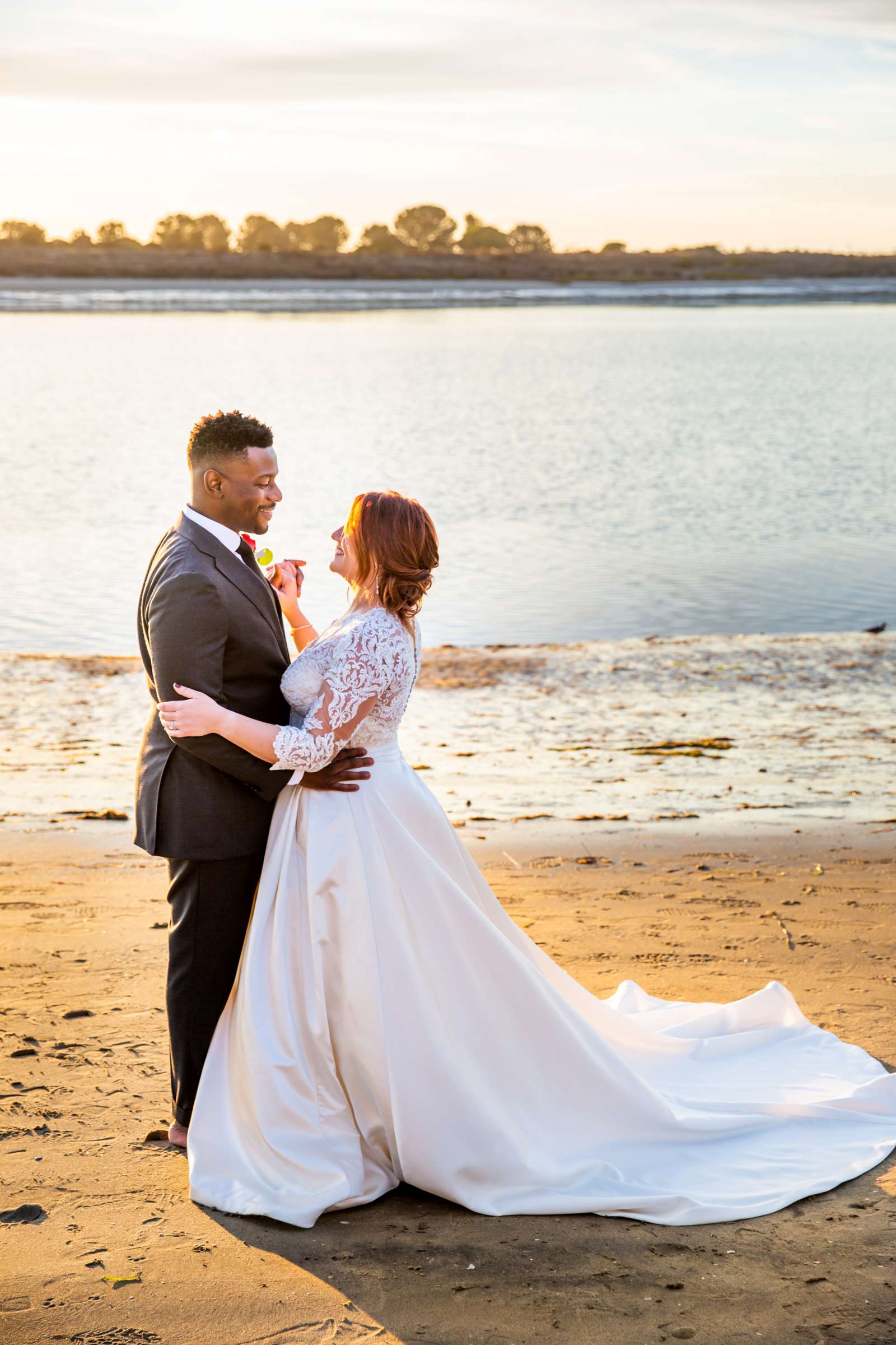 San Diego Mission Bay Resort Wedding coordinated by Elements of Style, Jennifer and Aaron Wedding Photo #622351 by True Photography