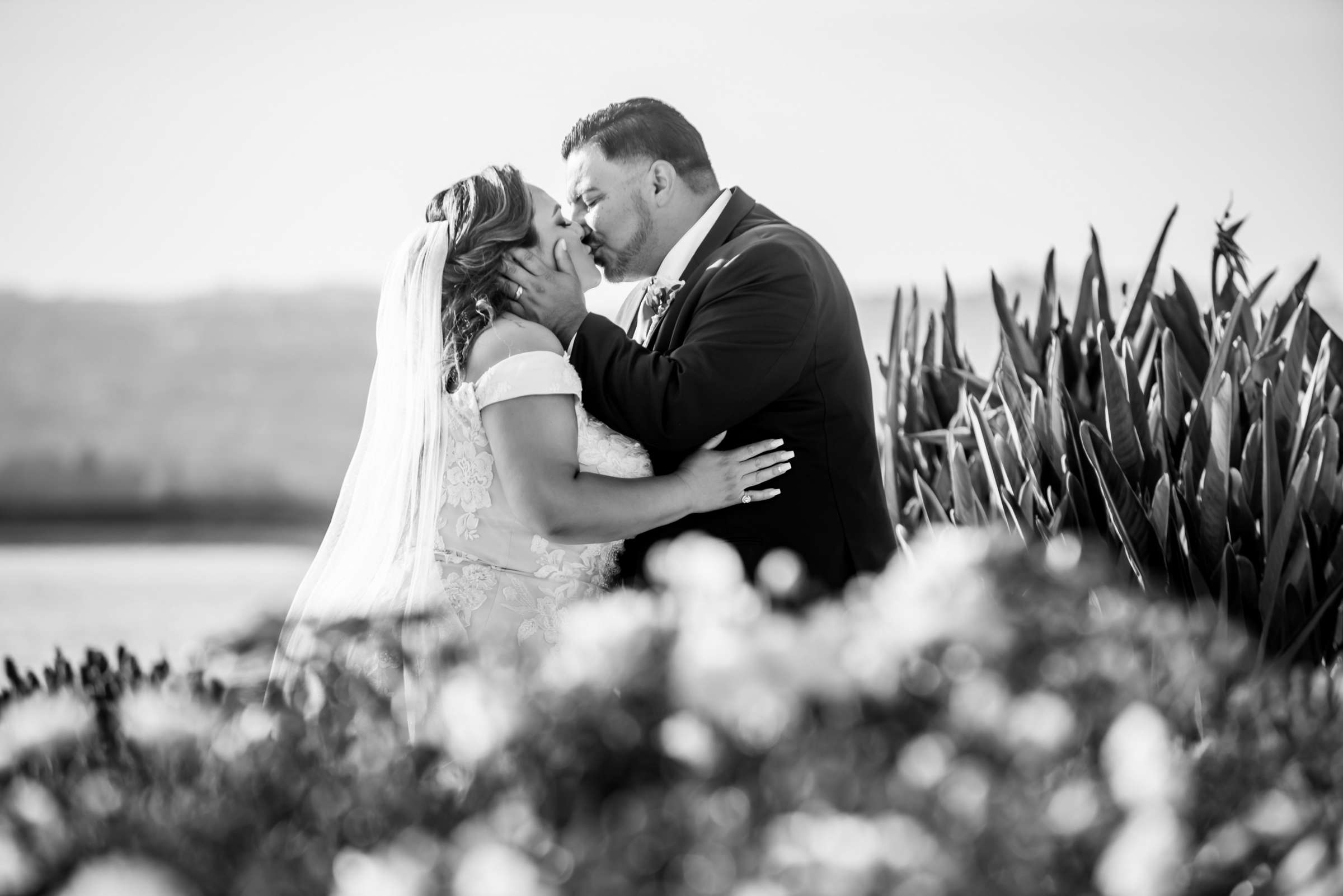 San Diego Mission Bay Resort Wedding coordinated by Elements of Style, Stefanie and Raymond Wedding Photo #12 by True Photography