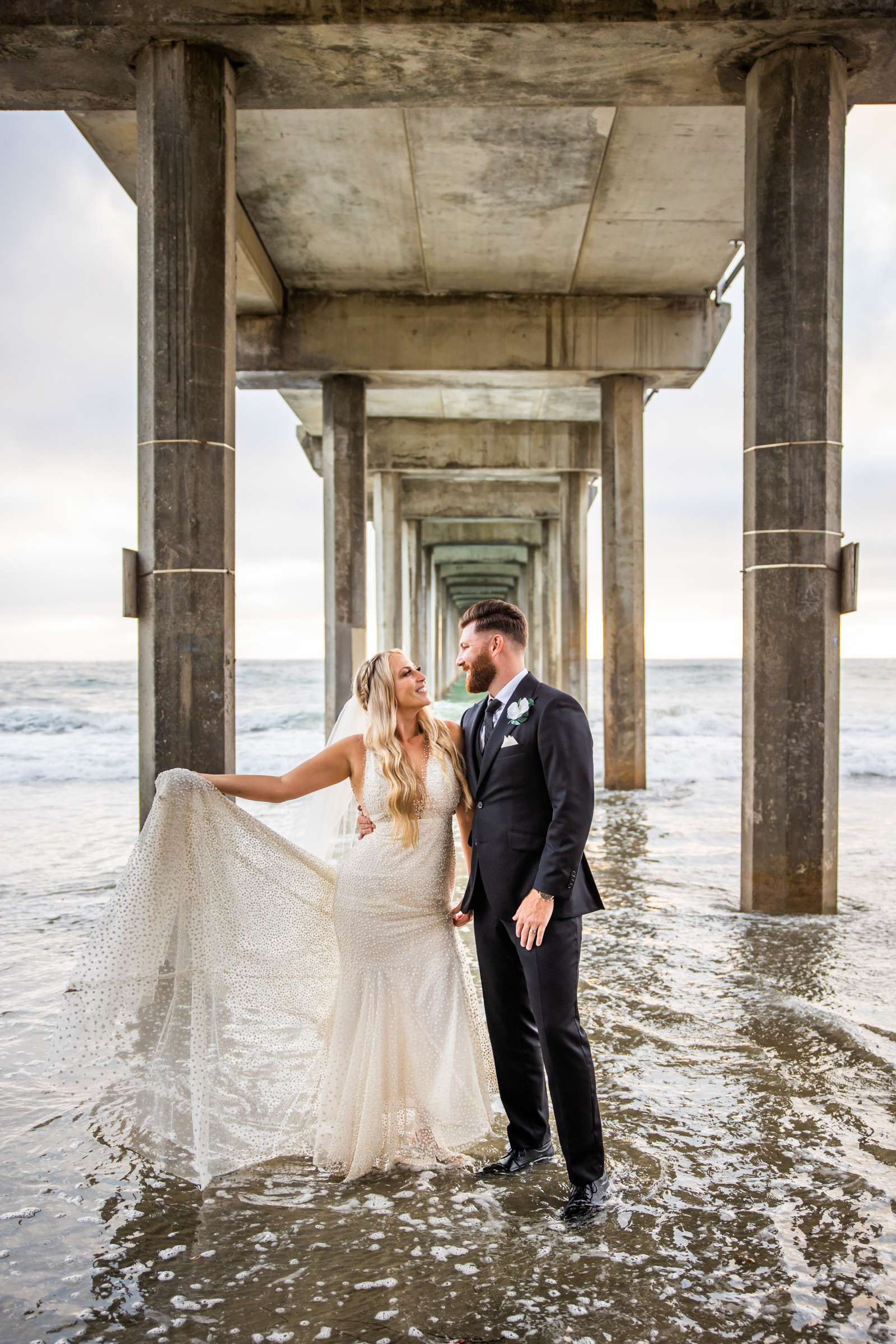 Scripps Seaside Forum Wedding coordinated by Arenlace, Shelby and Brandon Wedding Photo #701046 by True Photography