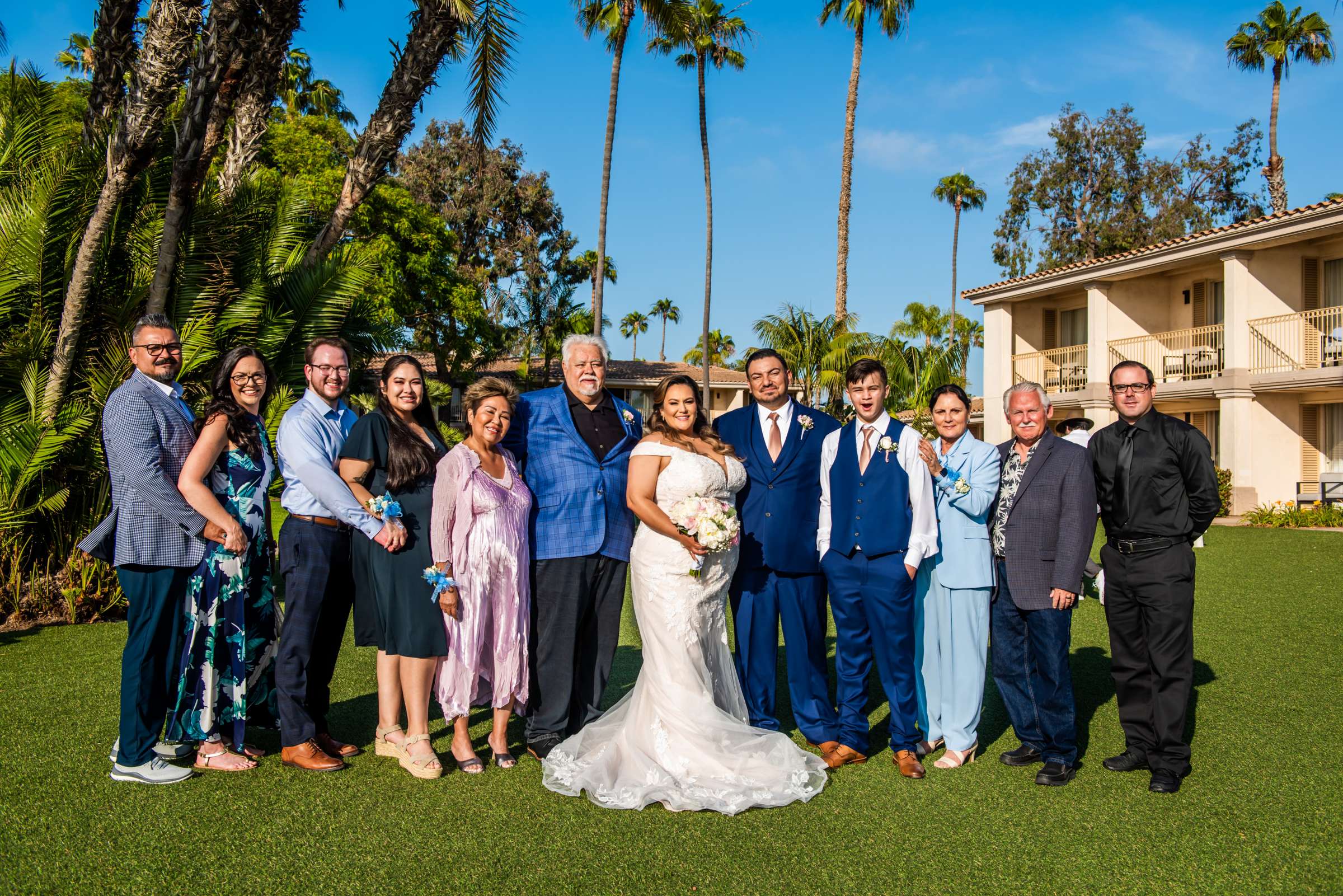San Diego Mission Bay Resort Wedding coordinated by Elements of Style, Stefanie and Raymond Wedding Photo #60 by True Photography