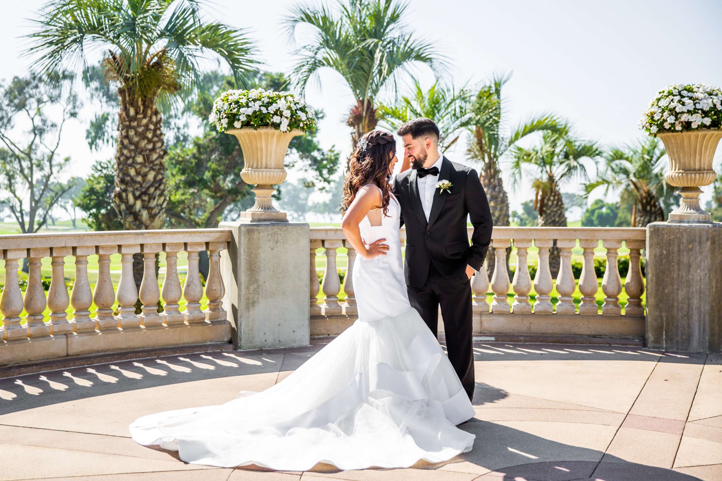 Hilton La Jolla Torrey Pines Wedding coordinated by First Comes Love Weddings & Events, Sarah and Alec Wedding Photo #10 by True Photography
