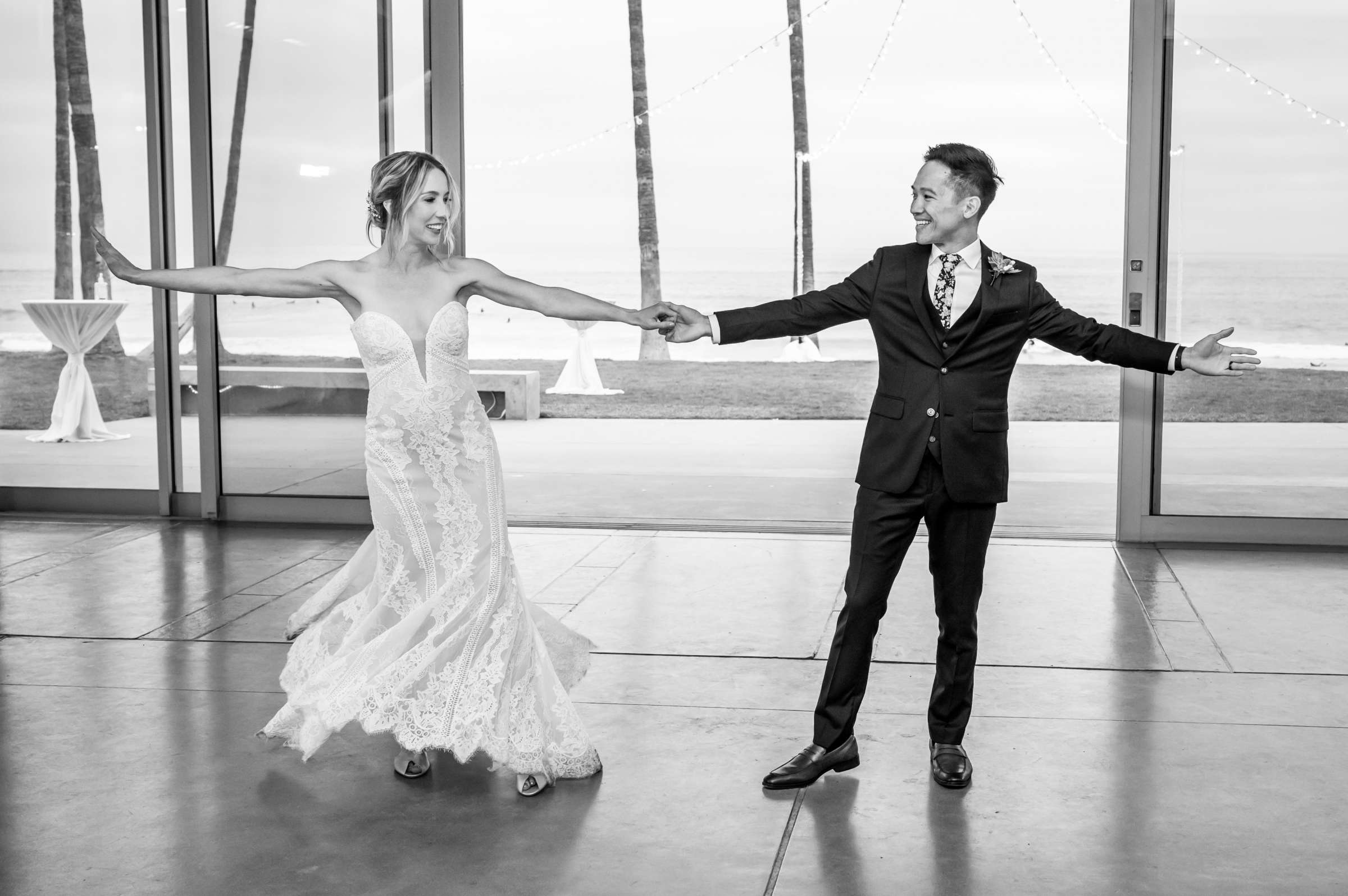 Scripps Seaside Forum Wedding, Kelsey and Ryan Wedding Photo #23 by True Photography