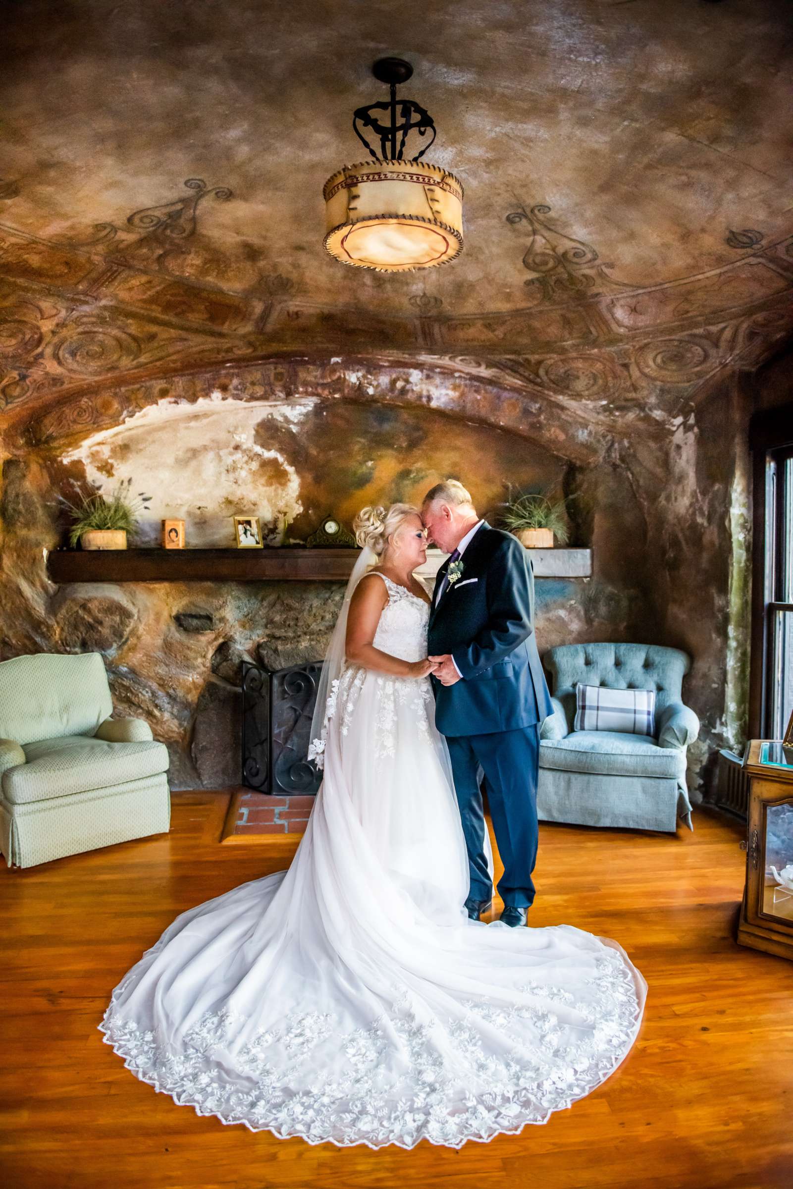 Mt Woodson Castle Wedding, Leigh and Richard Wedding Photo #10 by True Photography
