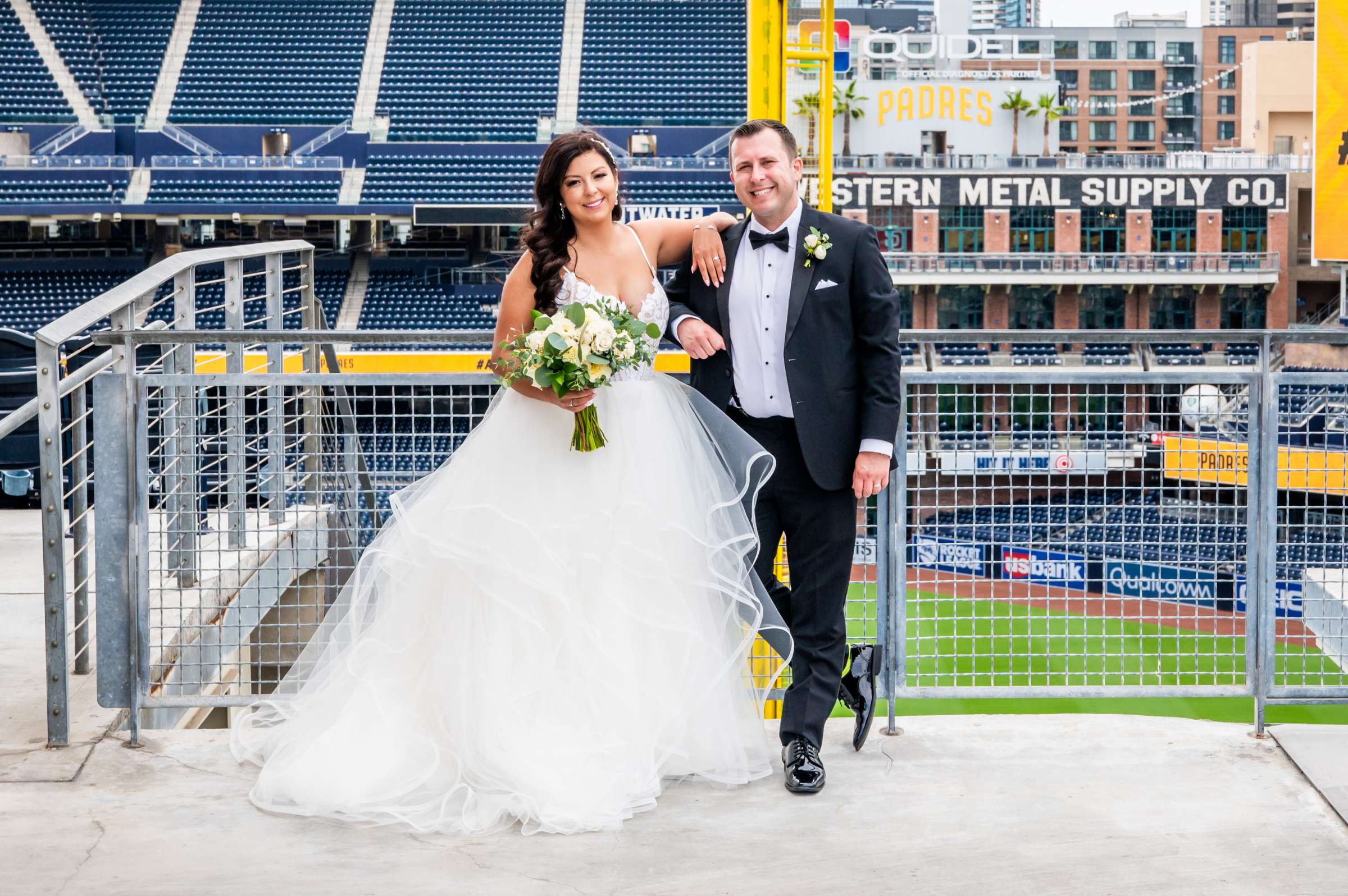 The Ultimate Skybox Wedding, Lina and Matthew Wedding Photo #12 by True Photography