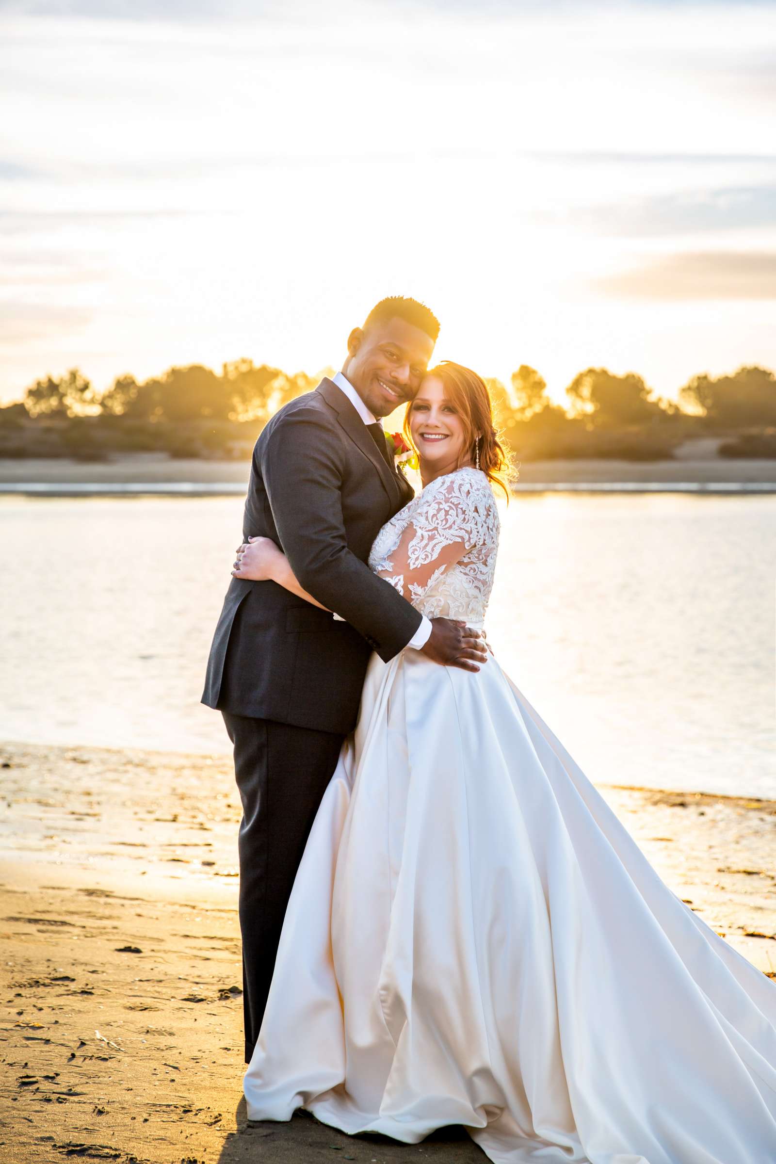San Diego Mission Bay Resort Wedding coordinated by Elements of Style, Jennifer and Aaron Wedding Photo #622345 by True Photography