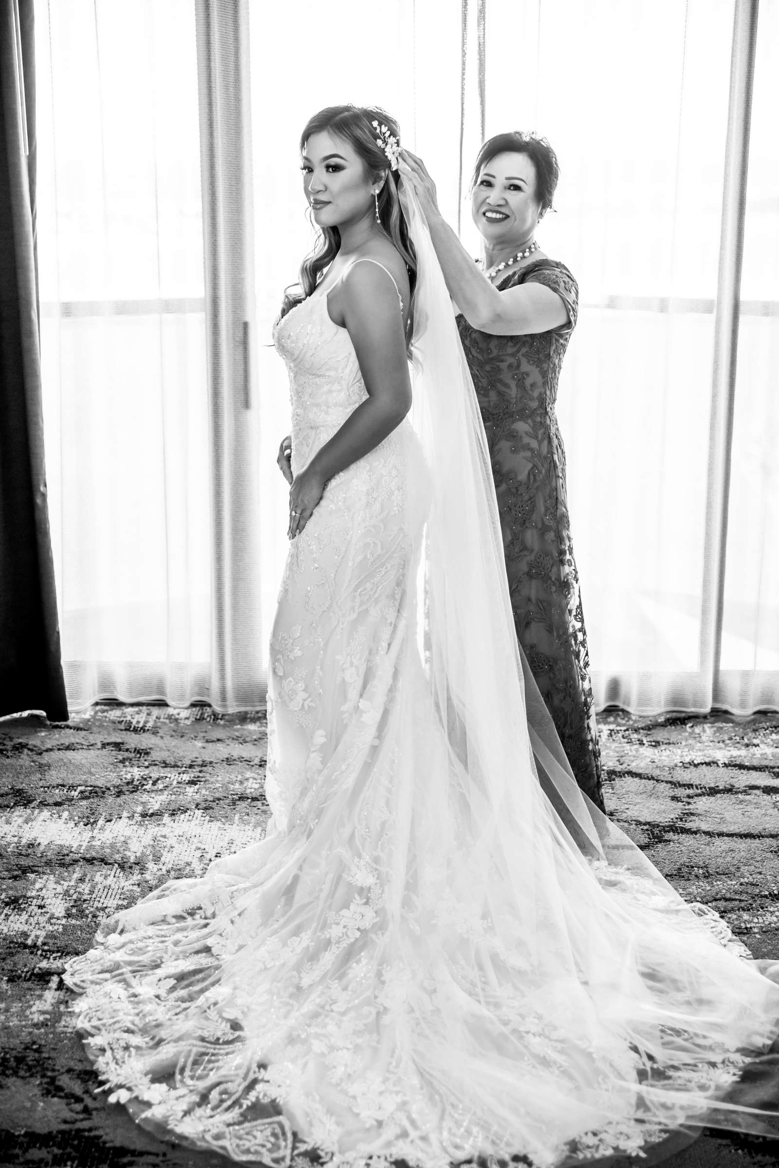 Hyatt Regency Mission Bay Wedding, Lien and Ryan Wedding Photo #13 by True Photography