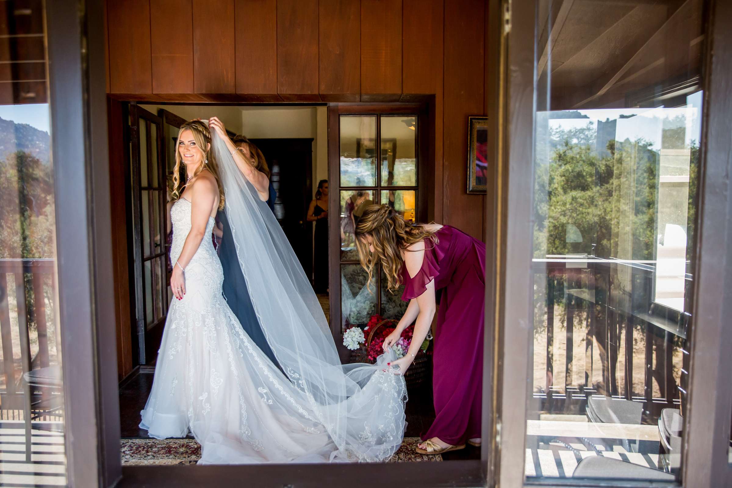 Mt Woodson Castle Wedding, Jennifer and Travis Wedding Photo #36 by True Photography