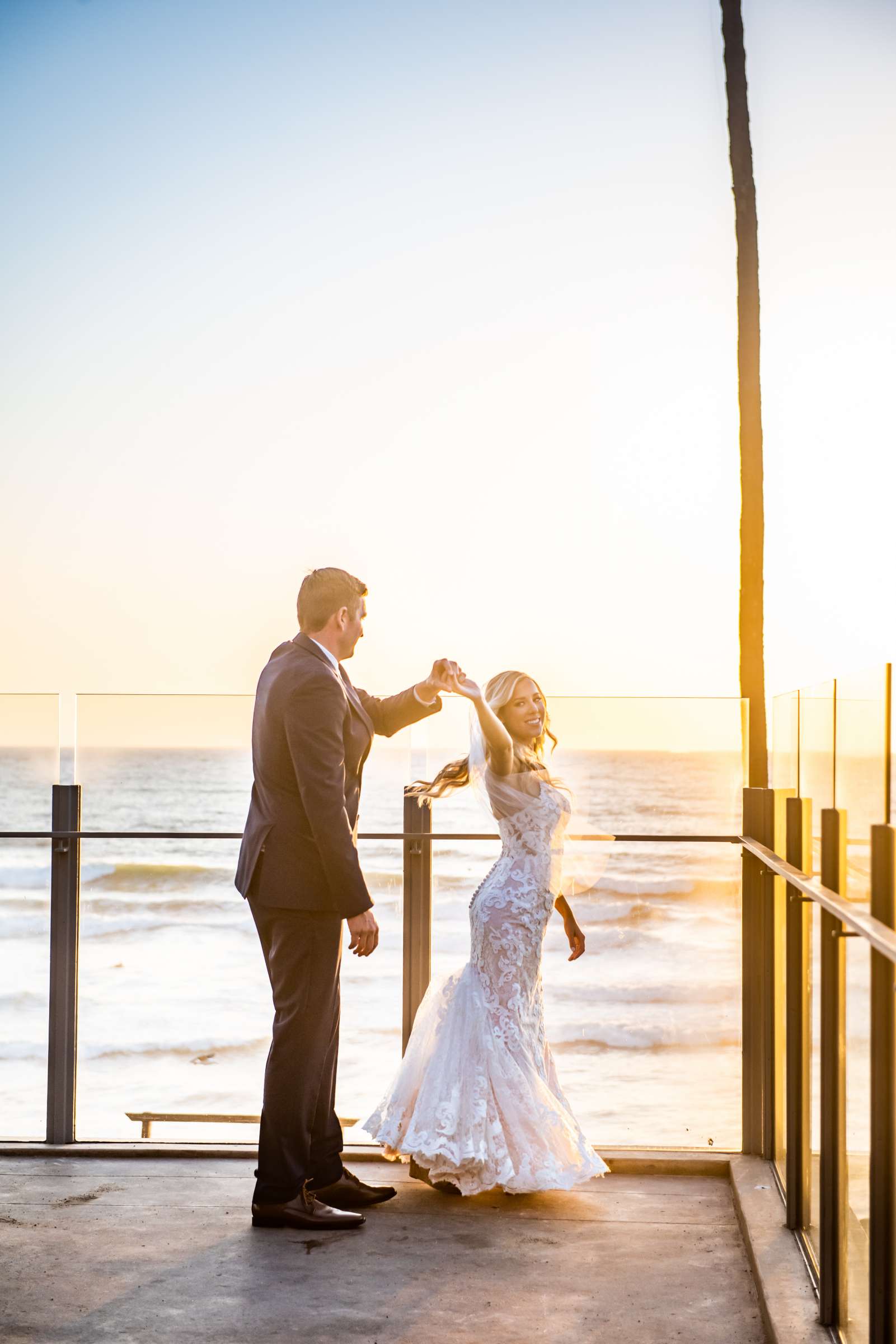 Scripps Seaside Forum Wedding, Emma and Paul Wedding Photo #8 by True Photography
