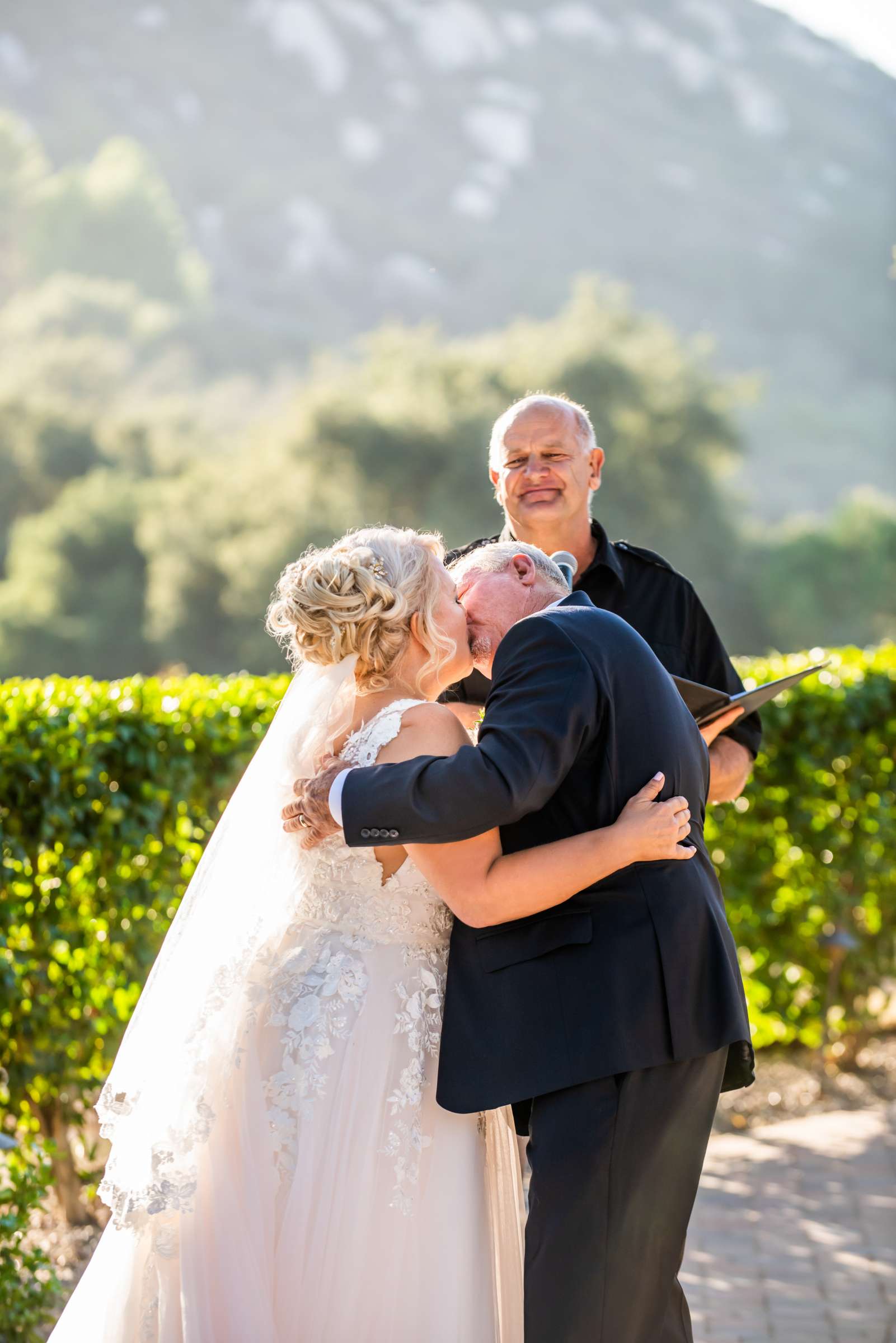 Mt Woodson Castle Wedding, Leigh and Richard Wedding Photo #27 by True Photography