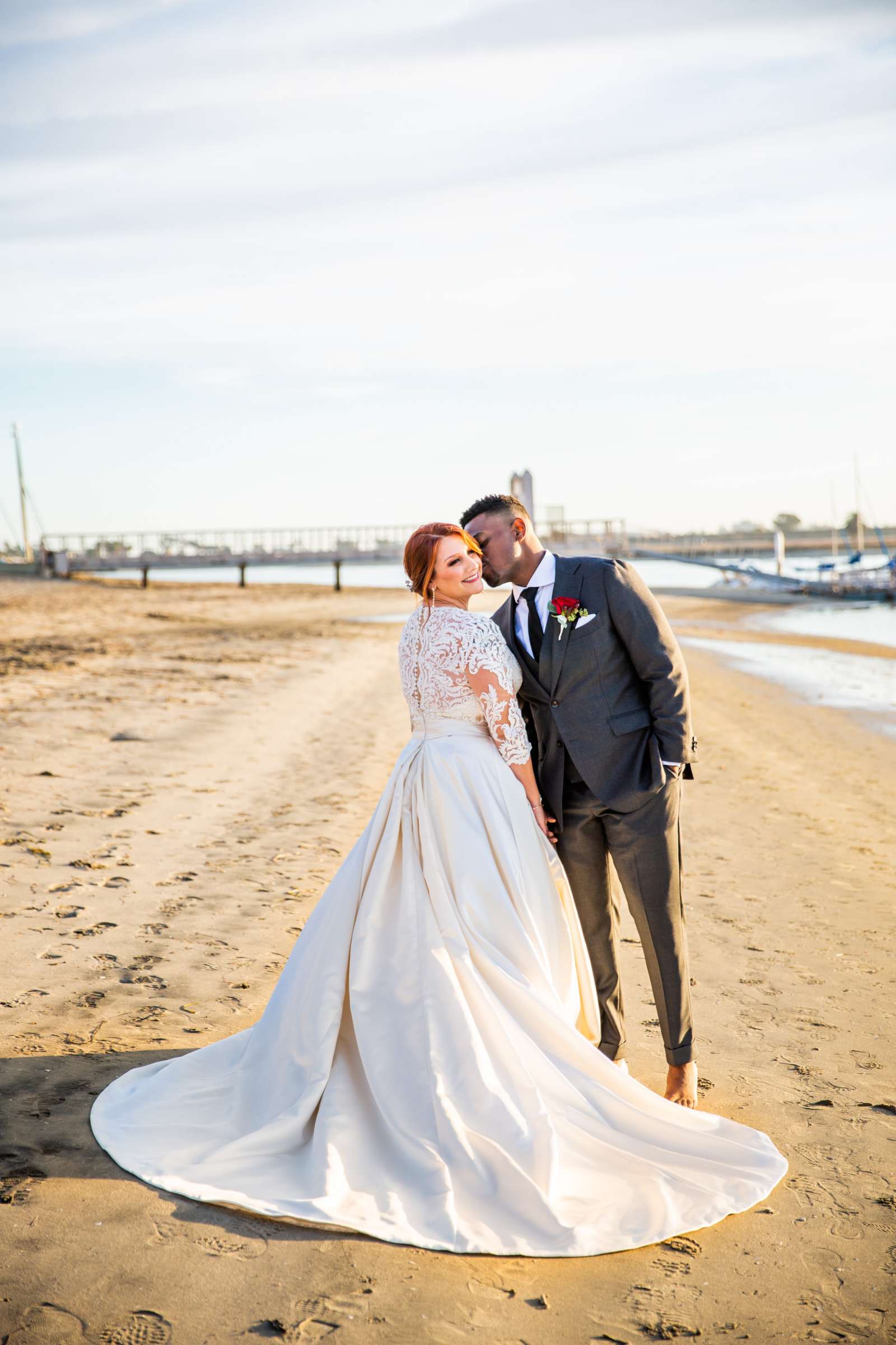 San Diego Mission Bay Resort Wedding coordinated by Elements of Style, Jennifer and Aaron Wedding Photo #622333 by True Photography